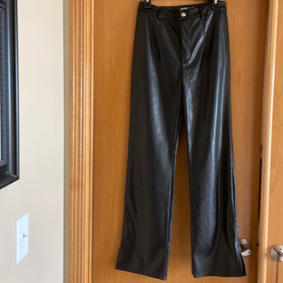 Missguided Pants - Missguided Black Vegan Leather Women’s Pants Size 8